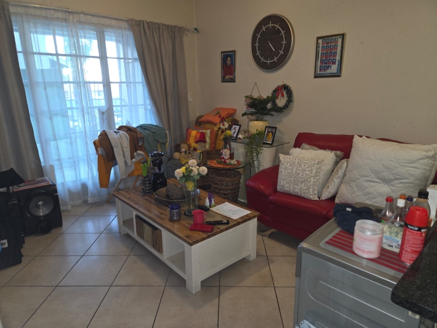 2 Bedroom Property for Sale in Waterval East North West
